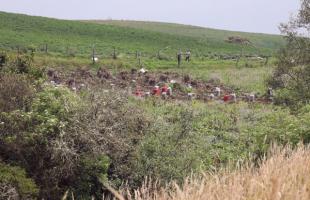 Campesinos sembrando en la zona  rural de Ciudad Bolívar